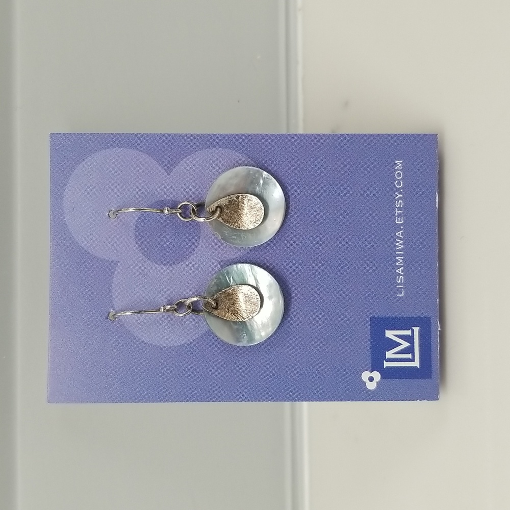NWT Mother of Pearl Earrings